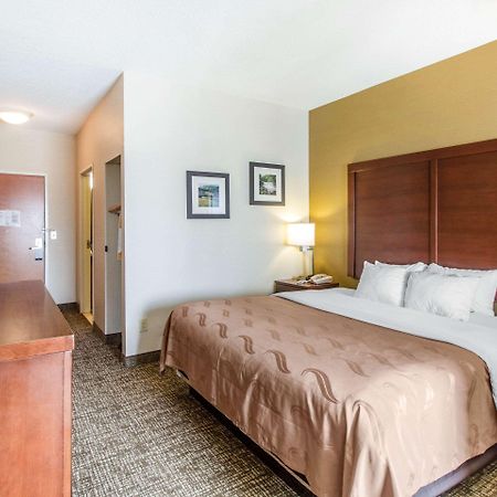 קורבין Quality Suites מראה חיצוני תמונה